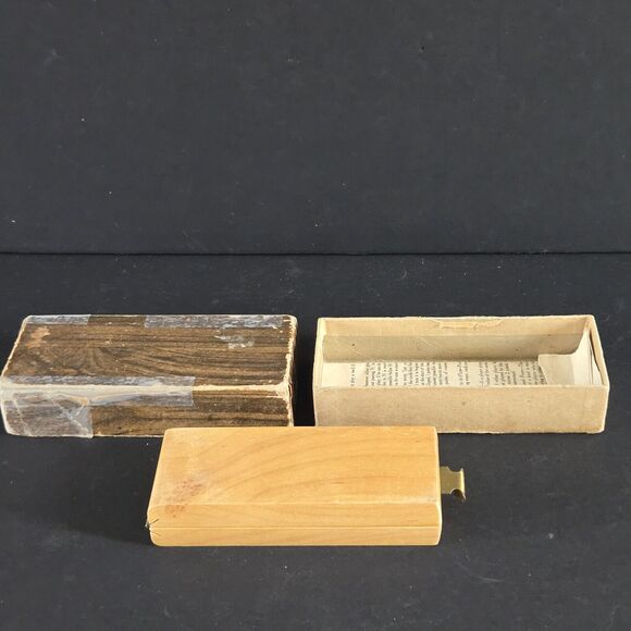 VINTAGE 1941 HORN Solid Wood Hinged Cribbage Board 4 Pegs Instructions Box USA - Picture 5 of 16